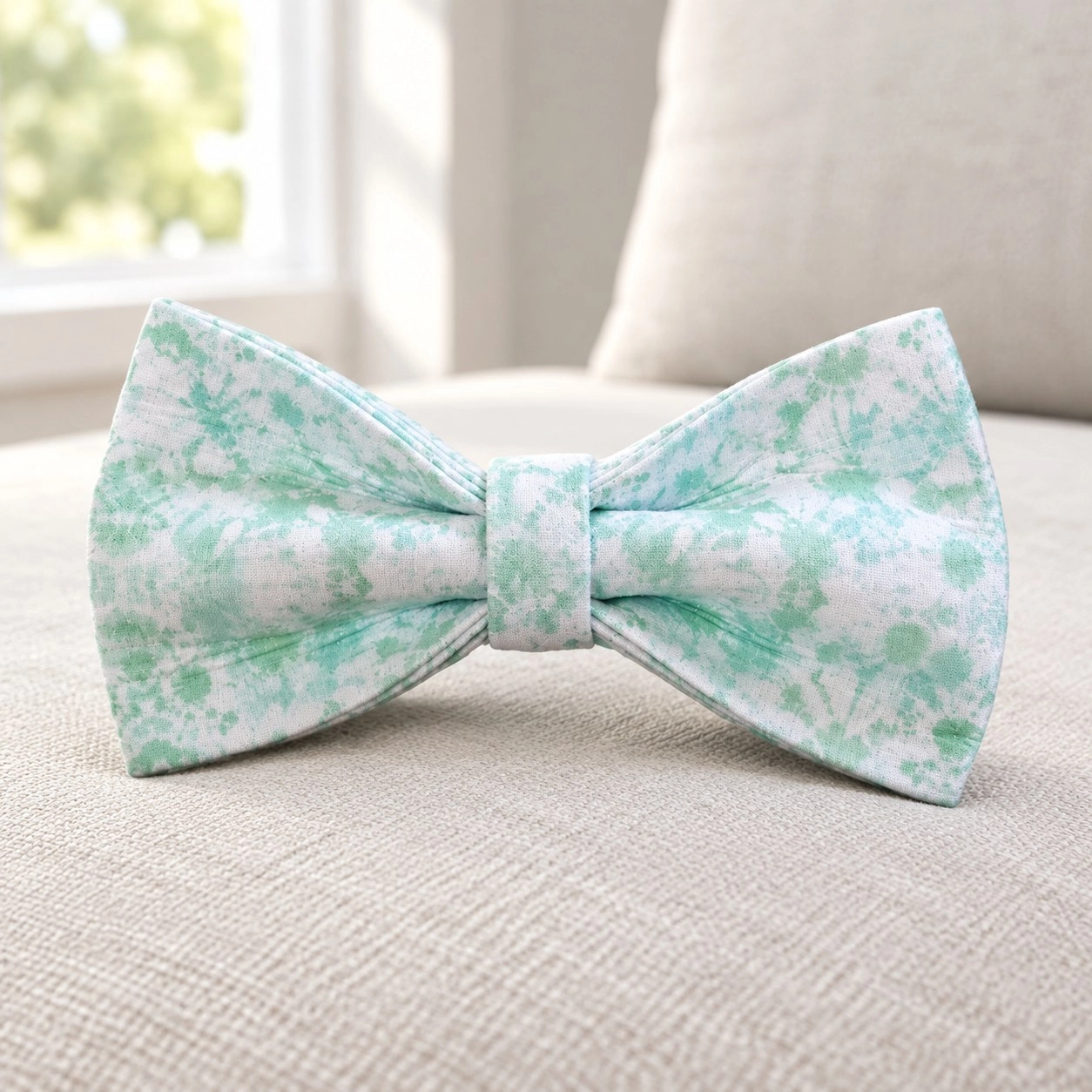 Bowtie - Mint leaf — Bandanas, bows and coats