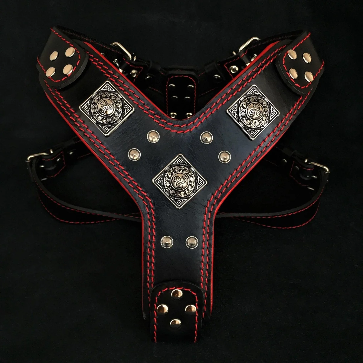 Bestia The "Eros" harness black & red — Colliers, laisses et harnais