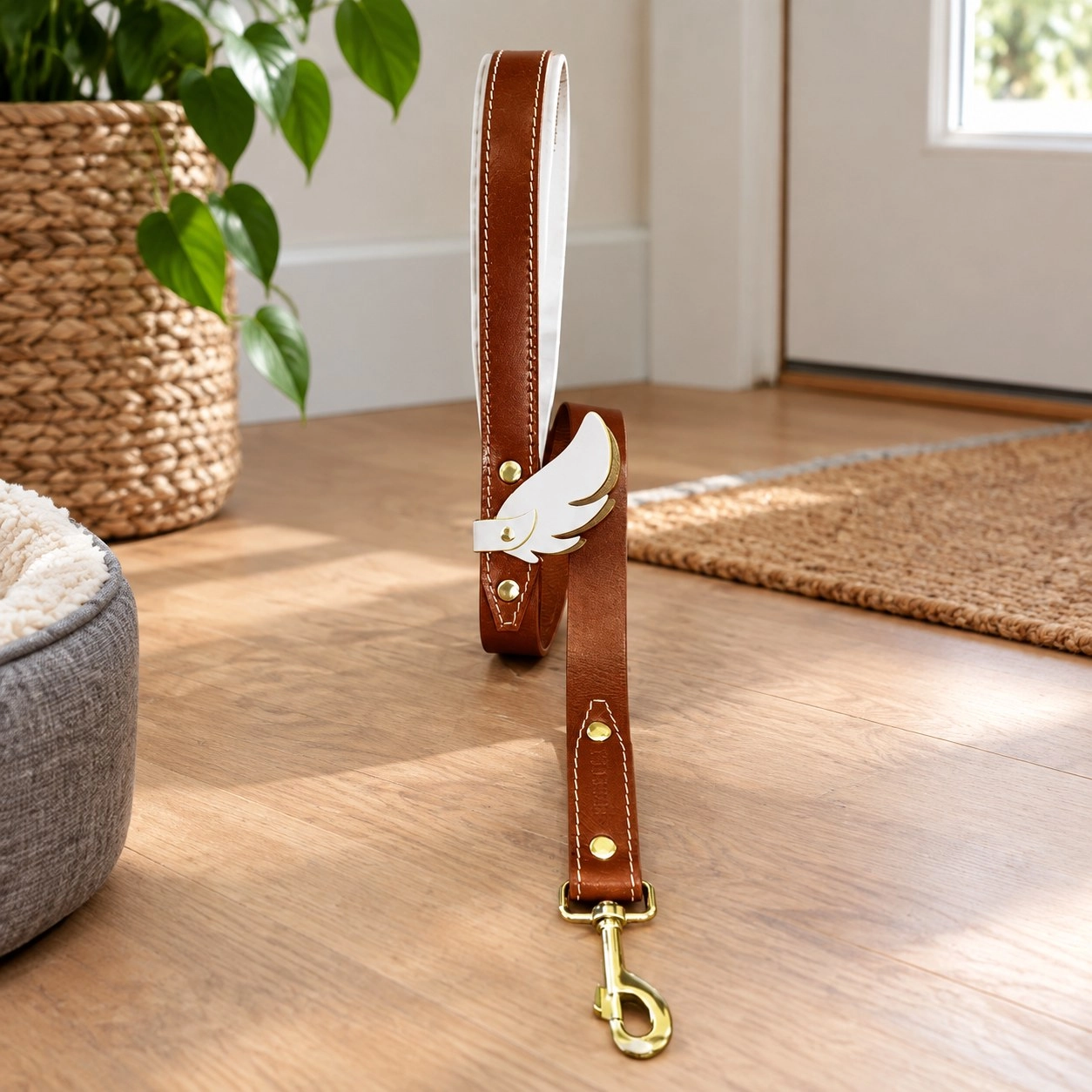 The "Hermeses" Leash — Collars, leads and harnesses